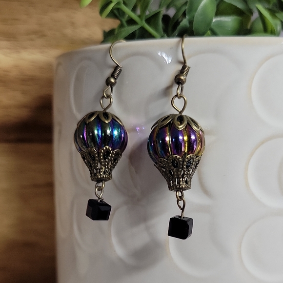 Hot Air Balloon Earrings - Picture 3 of 7